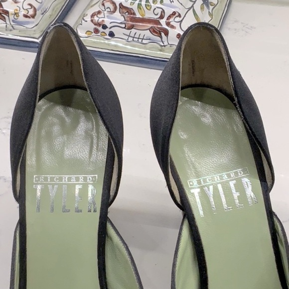 Richard Tyler Vintage Satin Heels w/ Rosette Detail - Picture 9 of 10